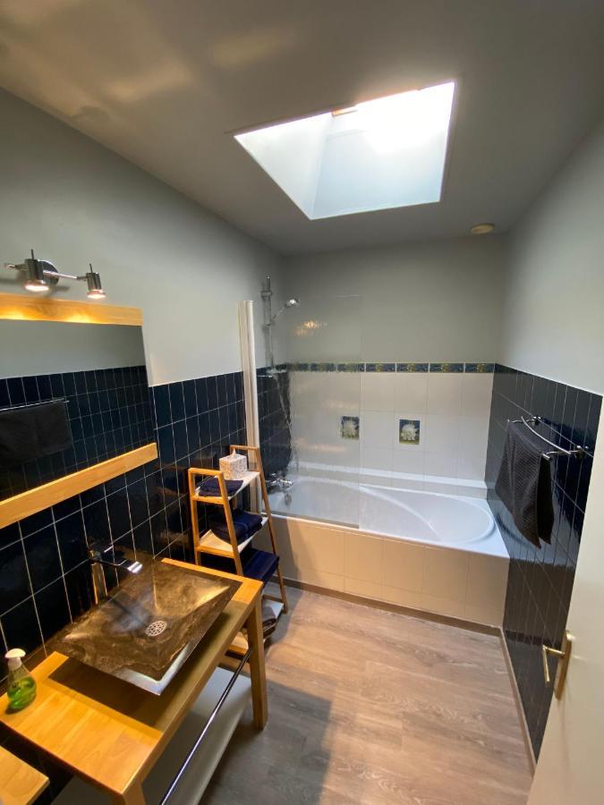 Le Clos Des Chenes Challans Exterior photo